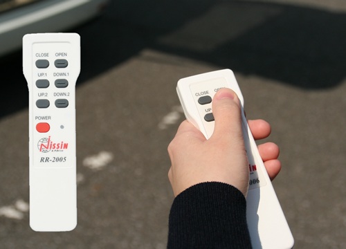 リモコン（電波式）remote control（ＲＲ－２００５）６ｃｈ（標準装備） 